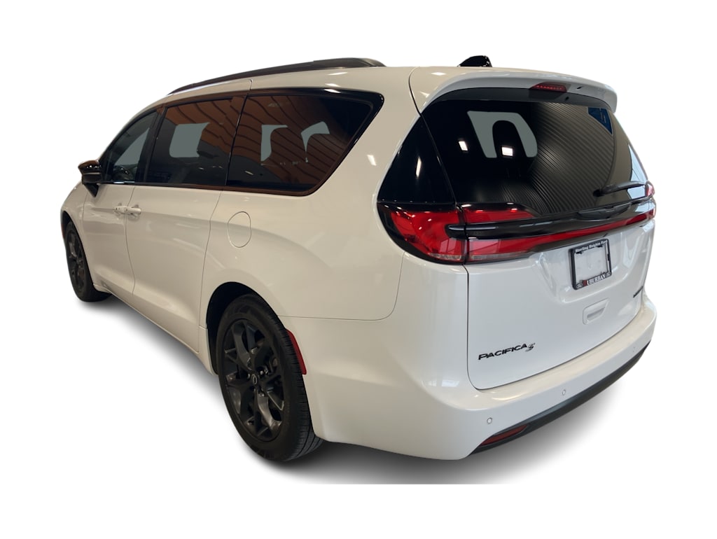 Thumbnail: 2025 Chrysler Pacifica - 4