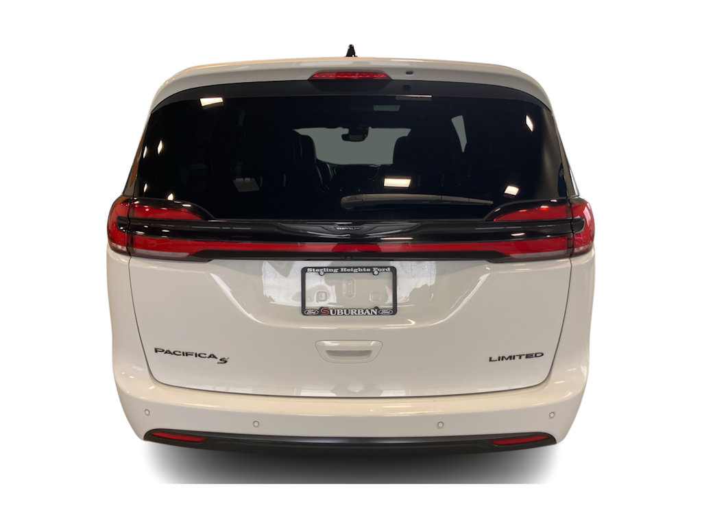 Thumbnail: 2025 Chrysler Pacifica - 5