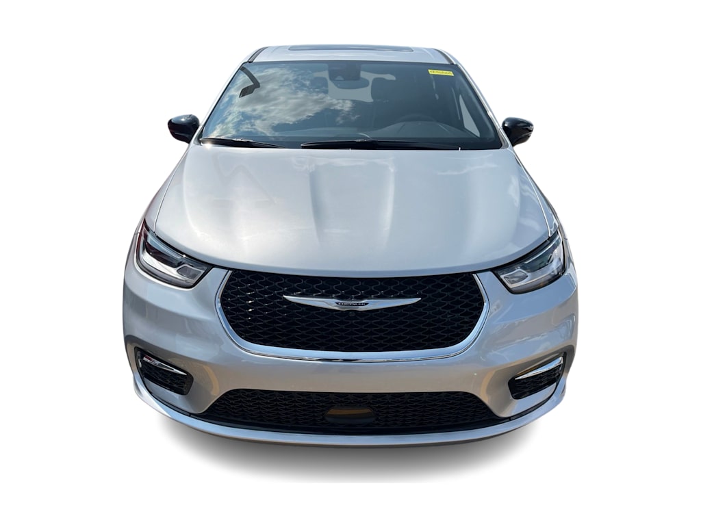 Thumbnail: 2026 Chrysler Pacifica - 5