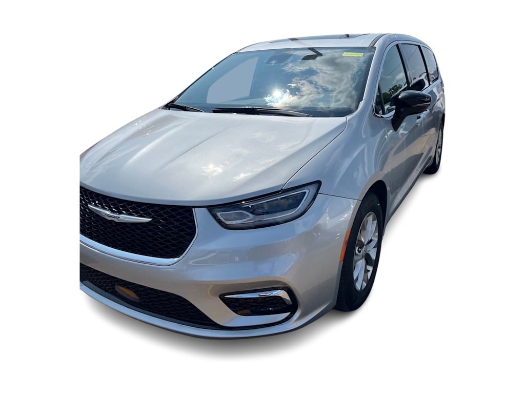 Thumbnail: 2026 Chrysler Pacifica - 11