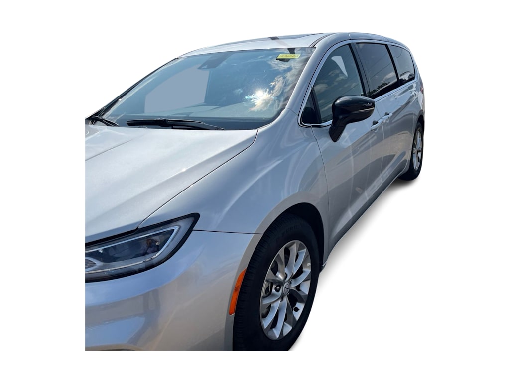 Thumbnail: 2026 Chrysler Pacifica - 12