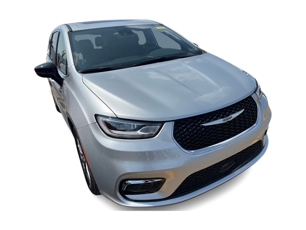 Thumbnail: 2026 Chrysler Pacifica - 22