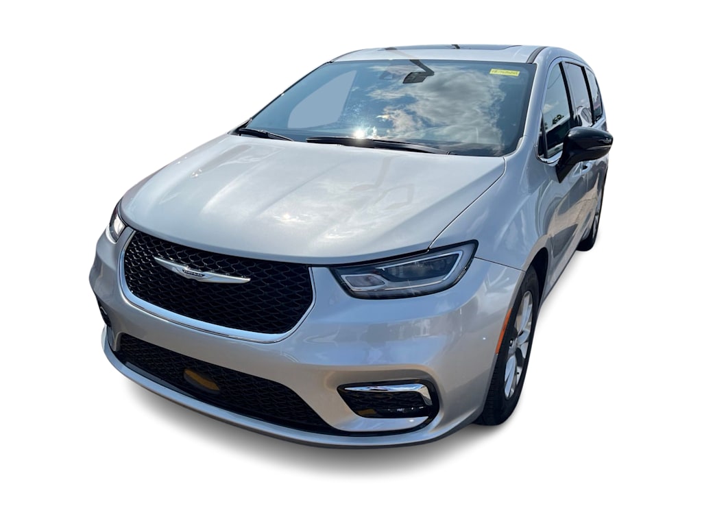 Thumbnail: 2026 Chrysler Pacifica - 9