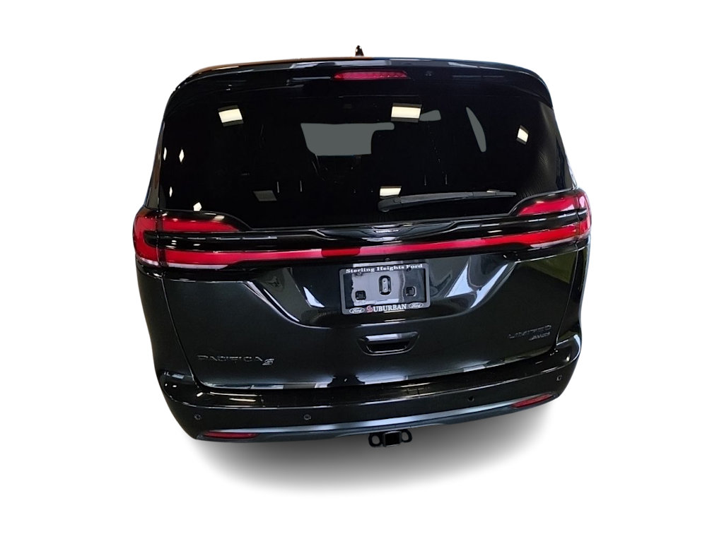 Thumbnail: 2021 Chrysler Pacifica - 5