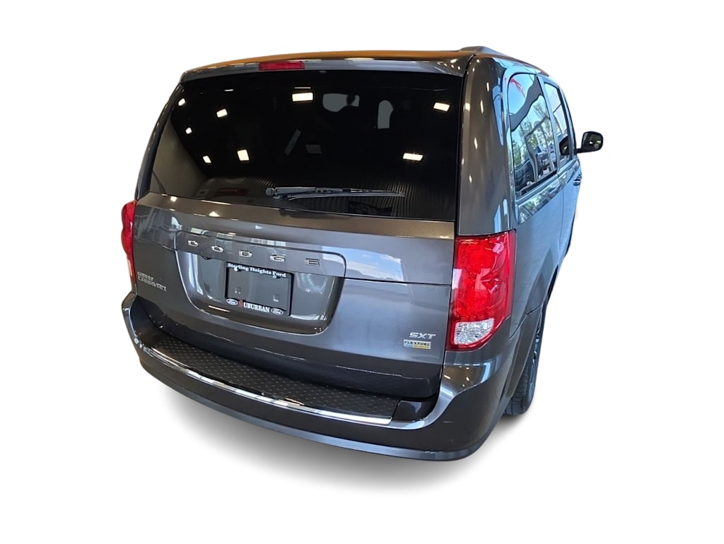 Thumbnail: 2018 Dodge Grand Caravan - 5