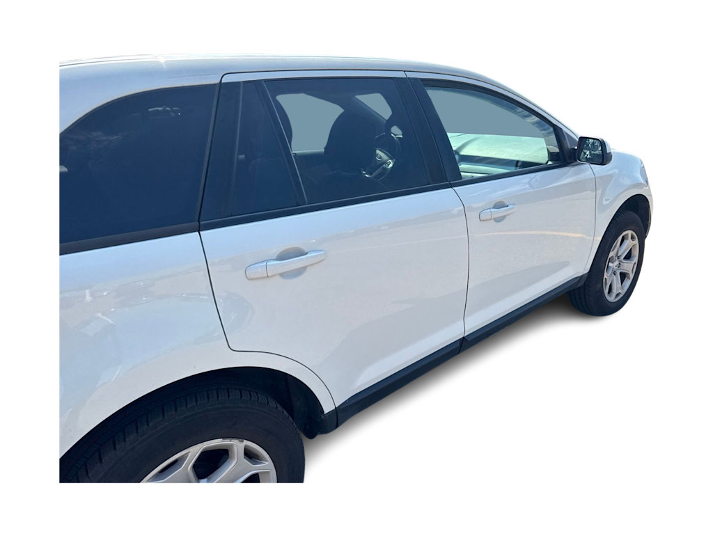 Thumbnail: 2012 Ford Edge - 18