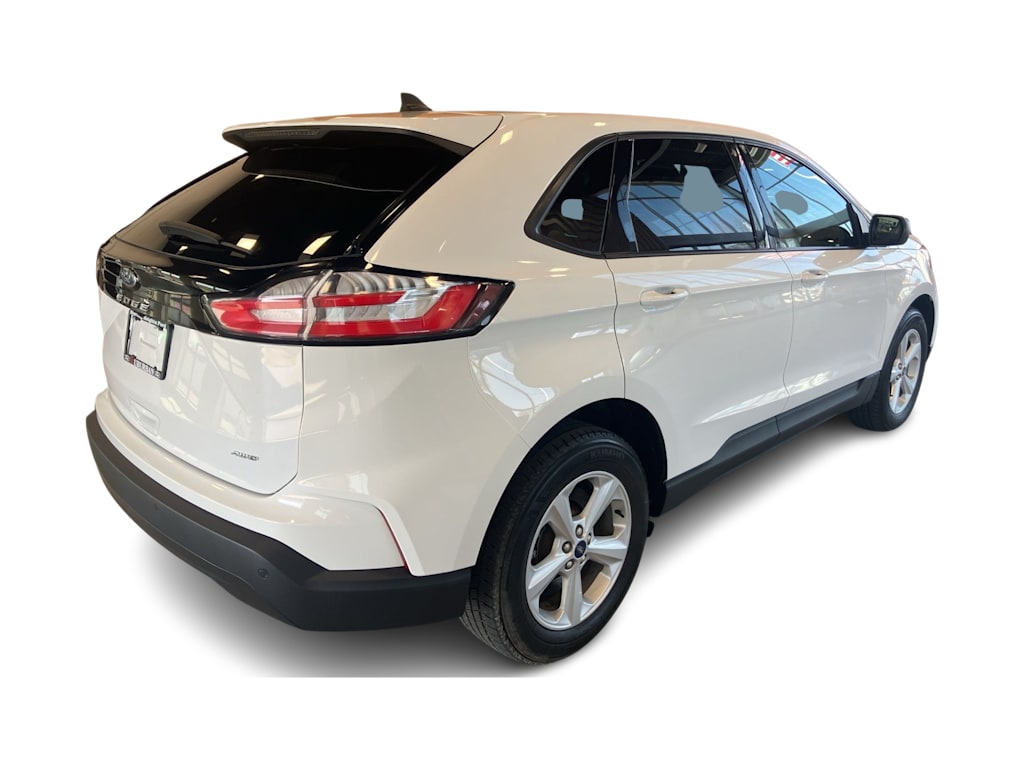 Thumbnail: 2021 Ford Edge - 15