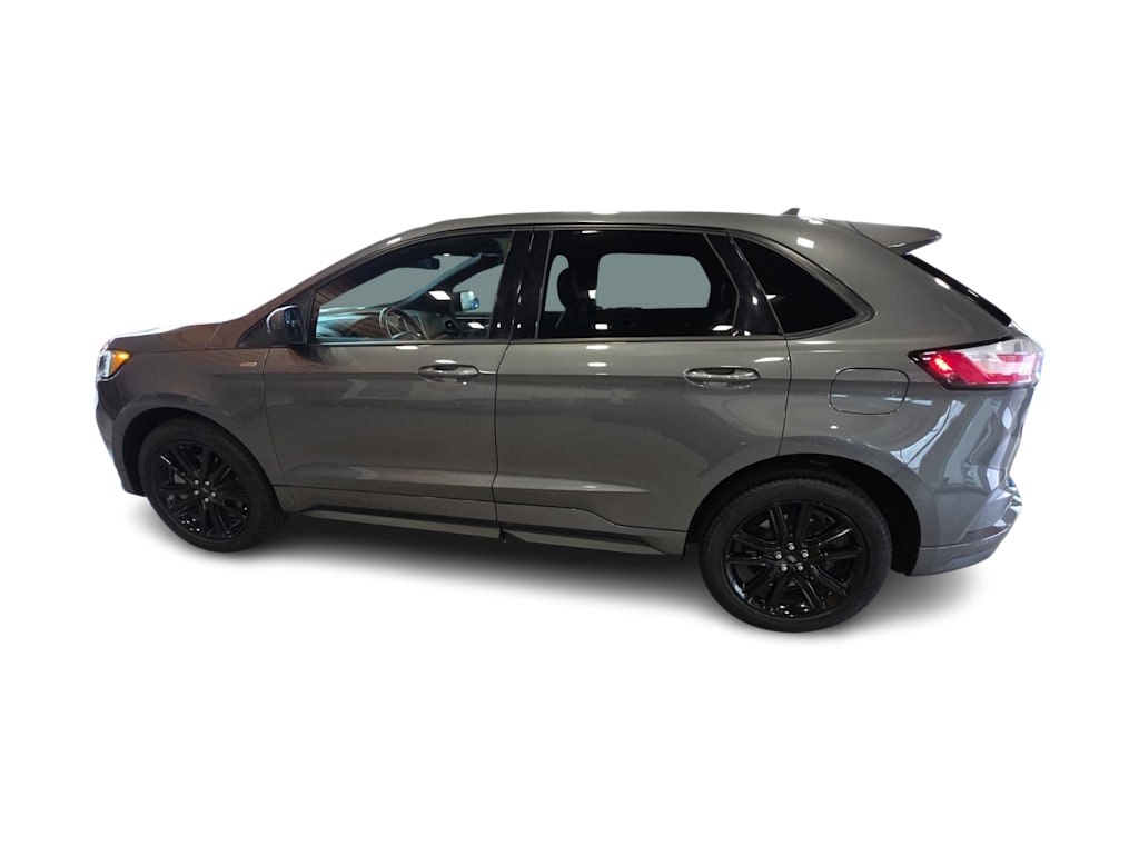 Thumbnail: 2024 Ford Edge - 3