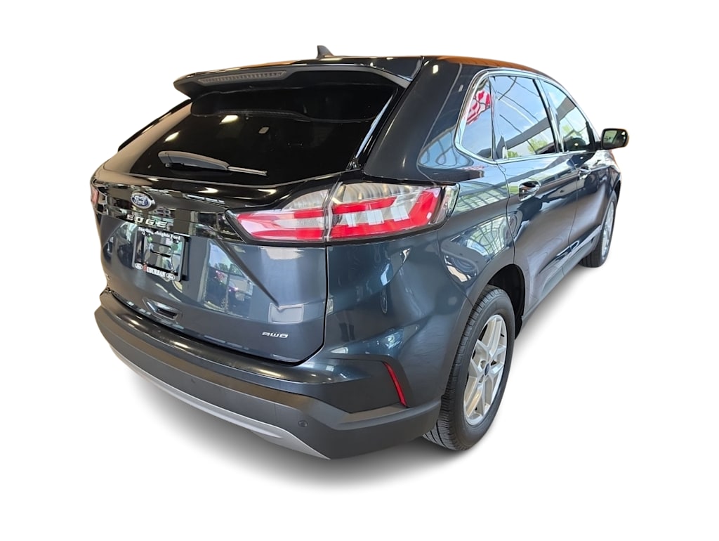 Thumbnail: 2022 Ford Edge - 20