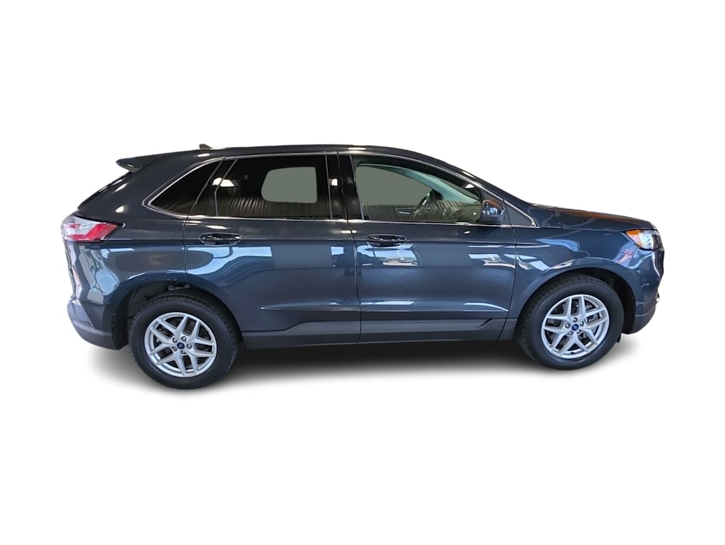 Thumbnail: 2022 Ford Edge - 18