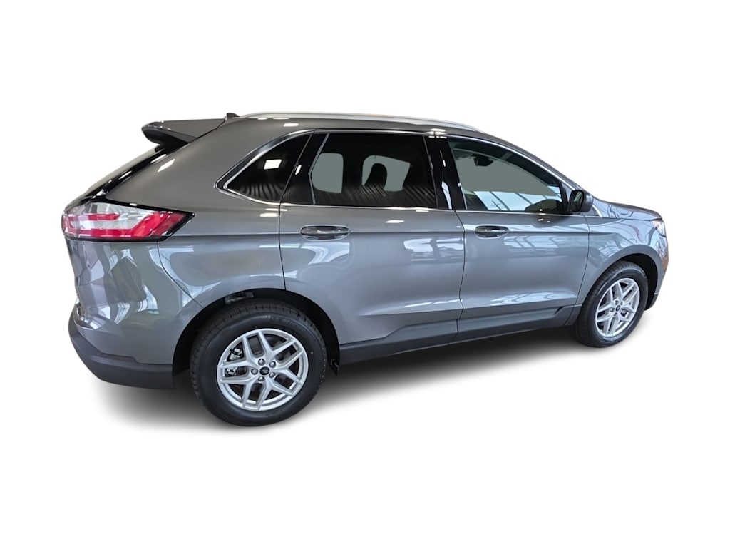 Thumbnail: 2024 Ford Edge - 16