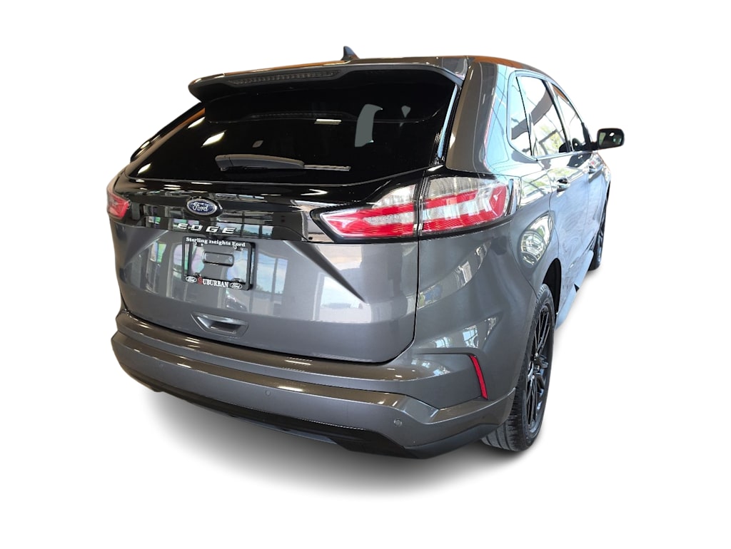 Thumbnail: 2024 Ford Edge - 21