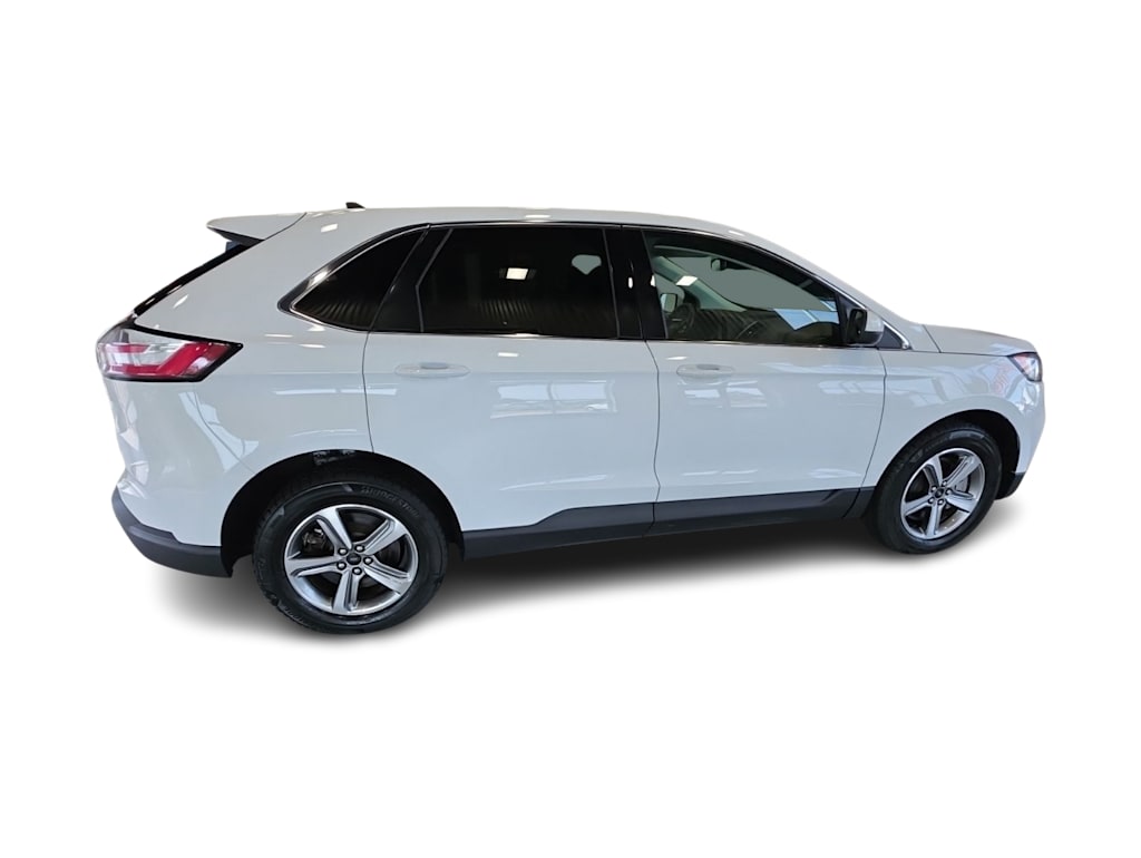Thumbnail: 2024 Ford Edge - 16