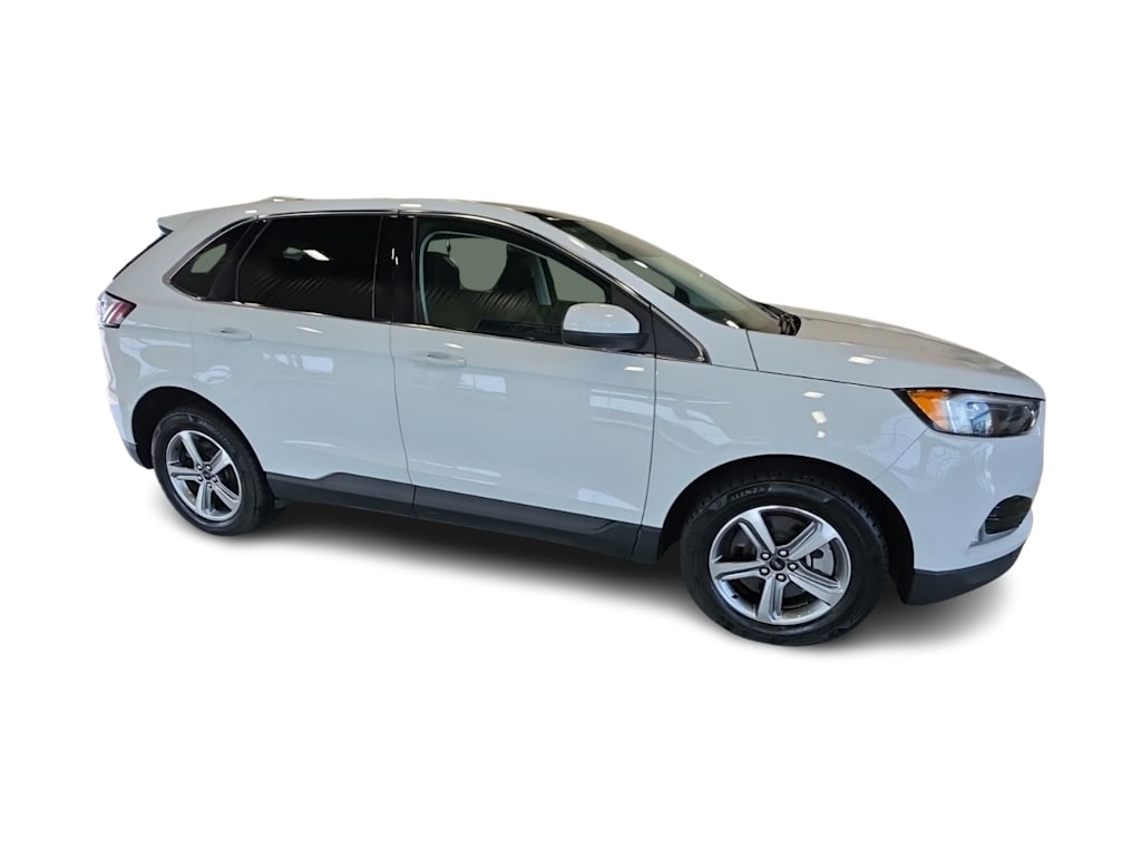 Thumbnail: 2024 Ford Edge - 15