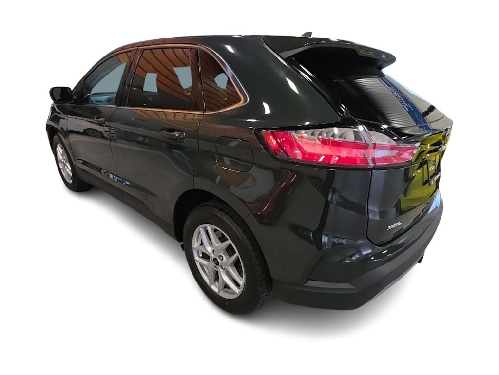 Thumbnail: 2024 Ford Edge - 18
