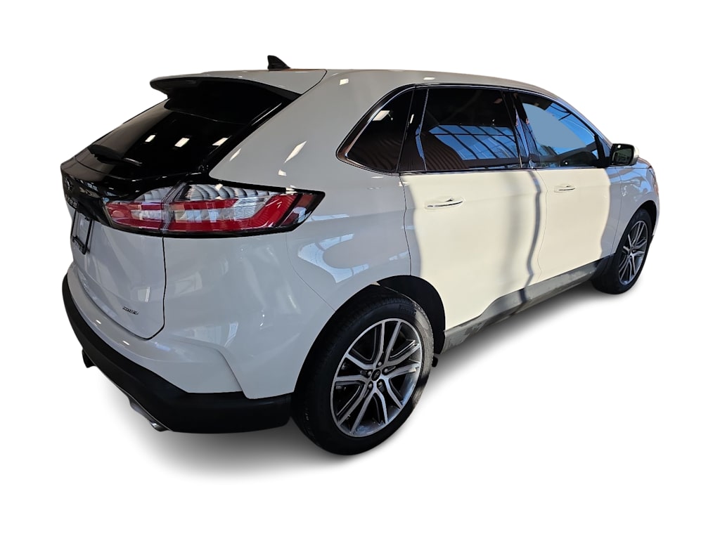 Thumbnail: 2024 Ford Edge - 17