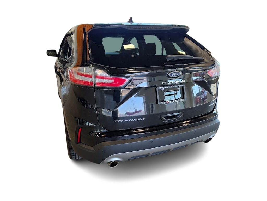 Thumbnail: 2022 Ford Edge - 4