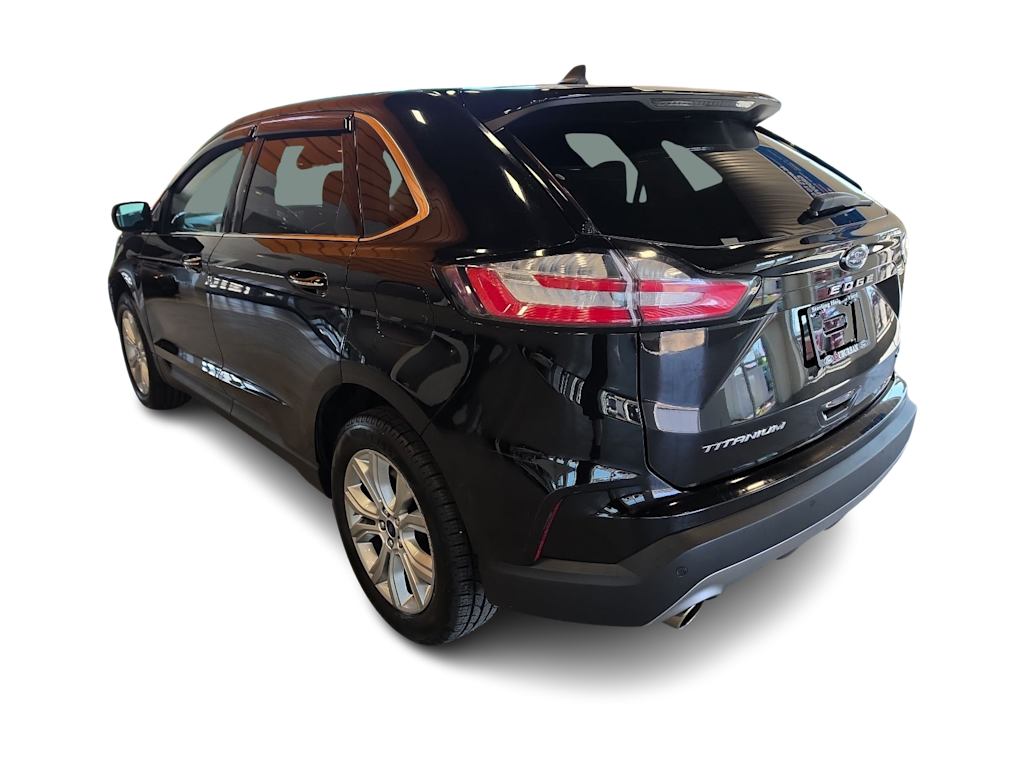 Thumbnail: 2022 Ford Edge - 22