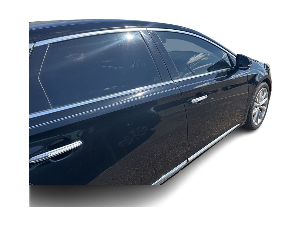 Thumbnail: 2013 Cadillac XTS - 12