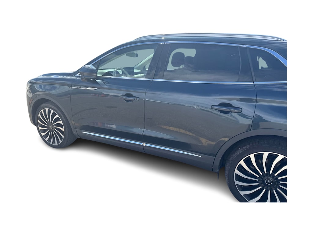 Thumbnail: 2021 Lincoln Nautilus - 21