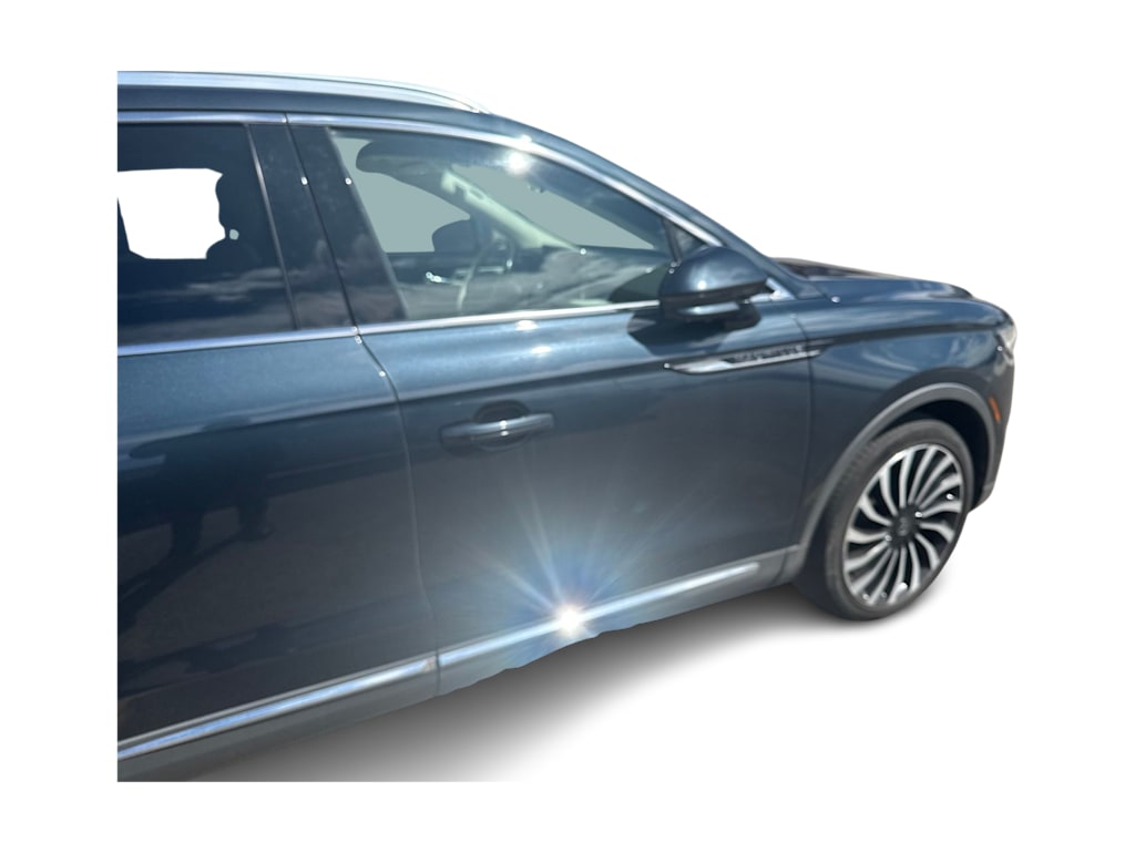 Thumbnail: 2021 Lincoln Nautilus - 16