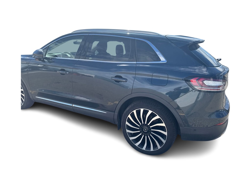 Thumbnail: 2021 Lincoln Nautilus - 4