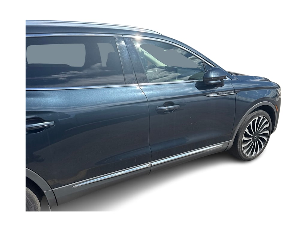 Thumbnail: 2021 Lincoln Nautilus - 17