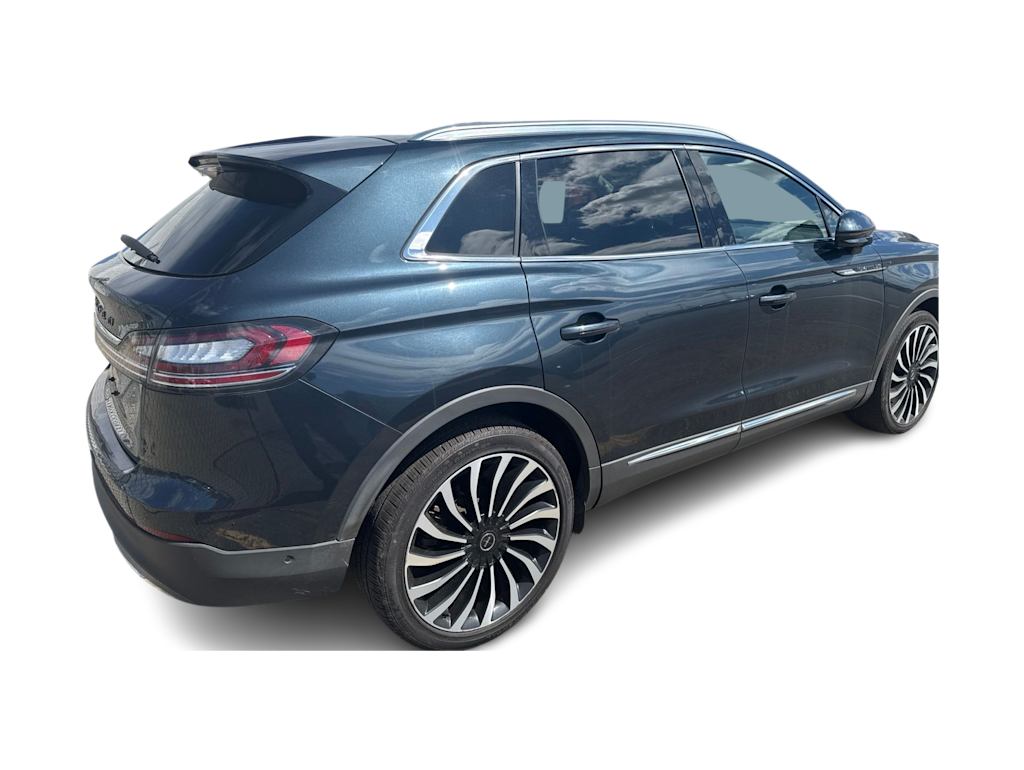 Thumbnail: 2021 Lincoln Nautilus - 19