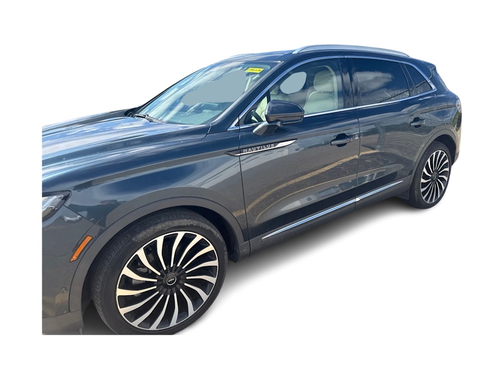 Thumbnail: 2021 Lincoln Nautilus - 24