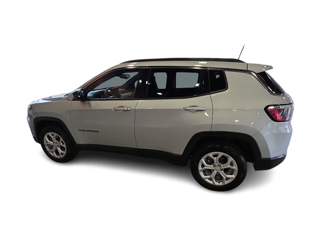 Thumbnail: 2024 Jeep Compass - 3