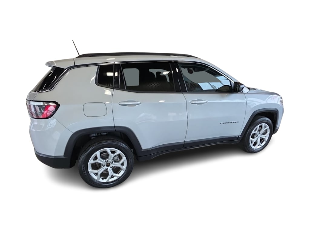 Thumbnail: 2024 Jeep Compass - 19
