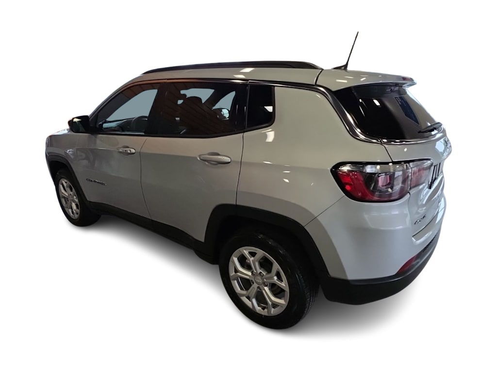 Thumbnail: 2024 Jeep Compass - 22