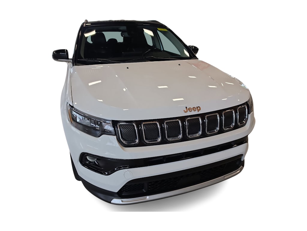 Thumbnail: 2022 Jeep Compass - 11