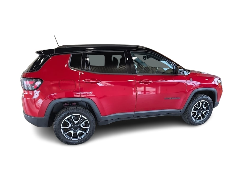 Thumbnail: 2024 Jeep Compass - 17
