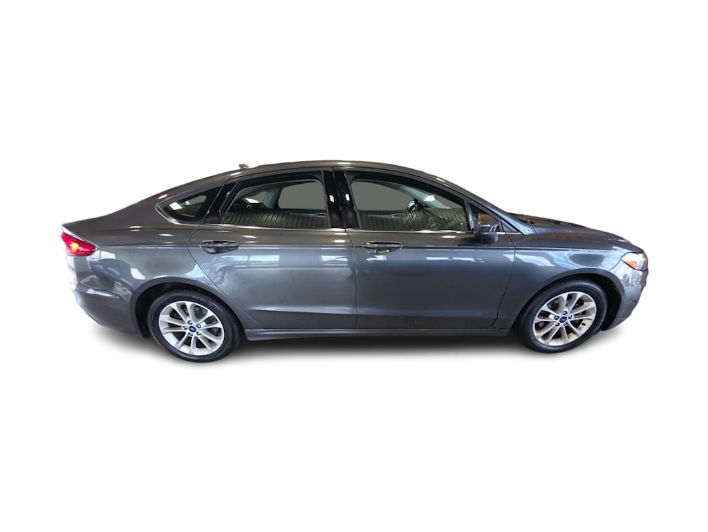 Thumbnail: 2020 Ford Fusion - 16