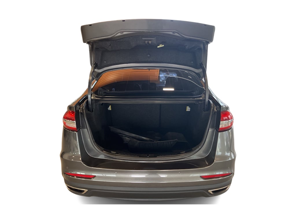 Thumbnail: 2020 Ford Fusion - 32