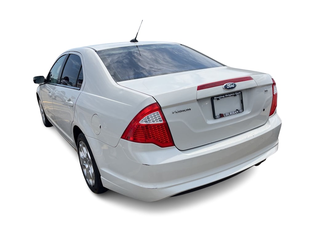 Thumbnail: 2011 Ford Fusion - 15