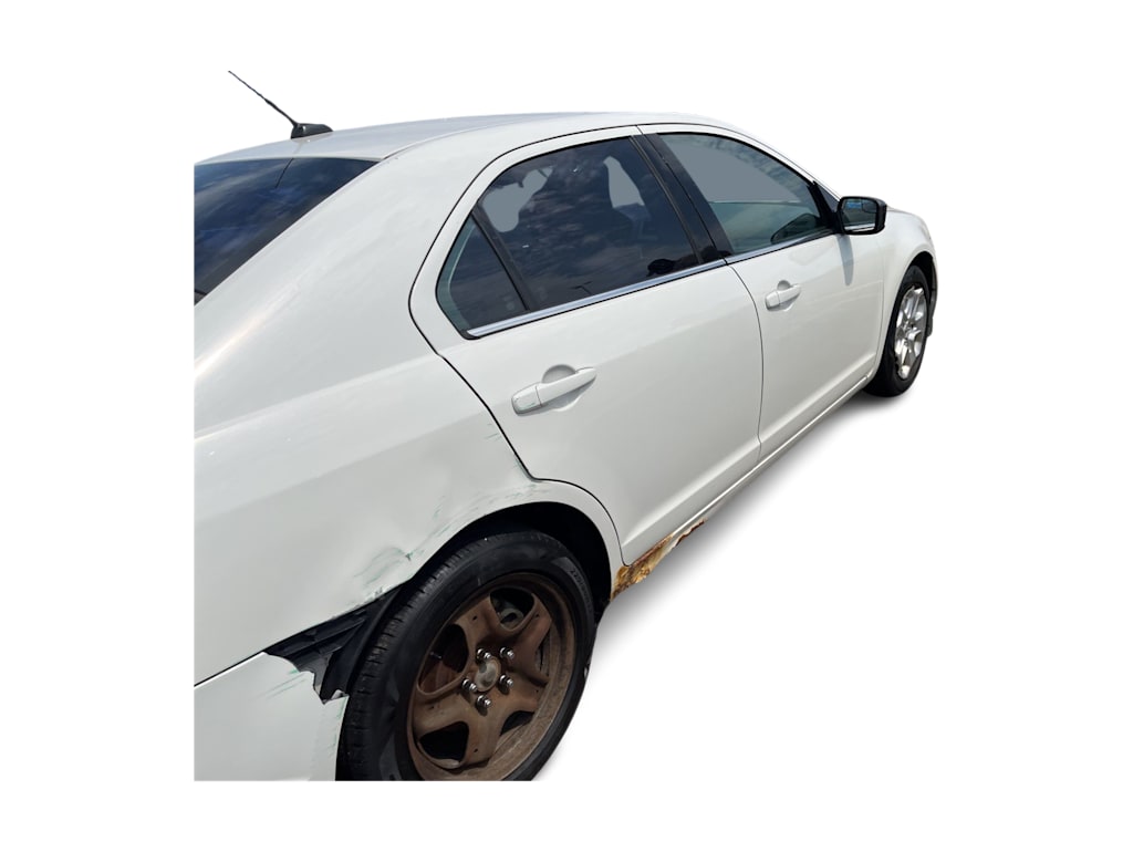 Thumbnail: 2011 Ford Fusion - 20