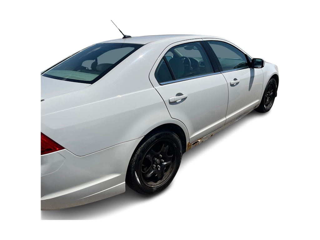 Thumbnail: 2010 Ford Fusion - 19
