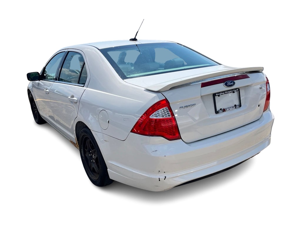 Thumbnail: 2010 Ford Fusion - 14
