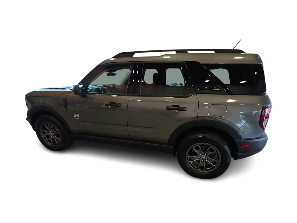 Thumbnail: 2022 Ford Bronco Sport - 3