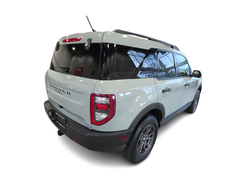 Thumbnail: 2022 Ford Bronco Sport - 16