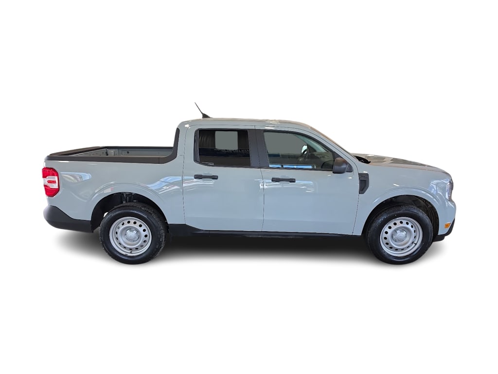 Thumbnail: 2022 Ford Maverick - 14