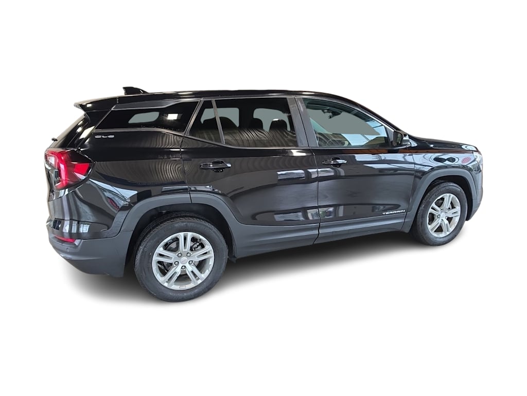 Thumbnail: 2023 GMC Terrain - 16