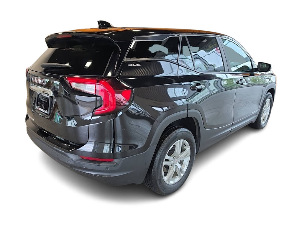 Thumbnail: 2023 GMC Terrain - 17