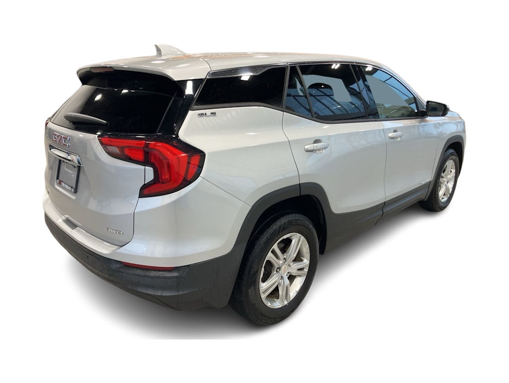 Thumbnail: 2018 GMC Terrain - 16