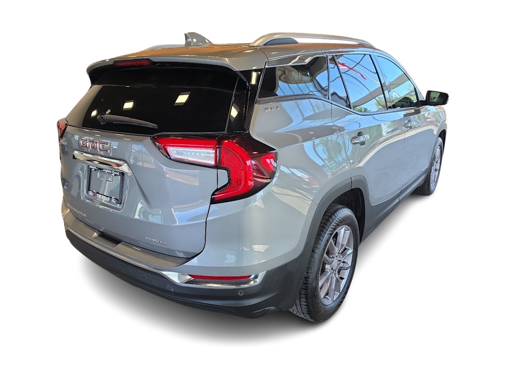 Thumbnail: 2023 GMC Terrain - 17