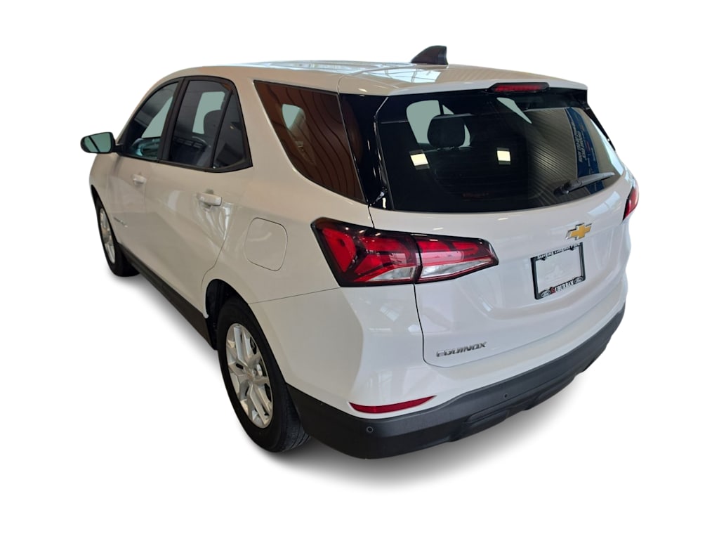 Thumbnail: 2024 Chevrolet Equinox - 4