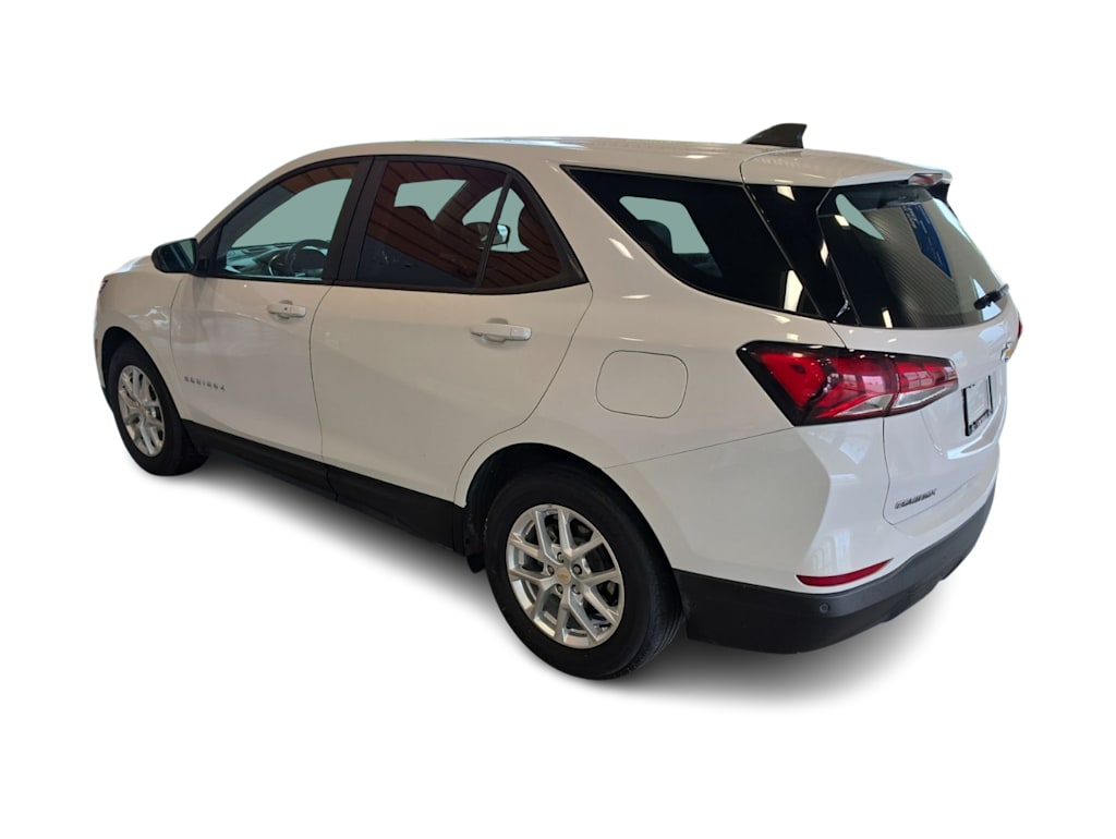 Thumbnail: 2024 Chevrolet Equinox - 18