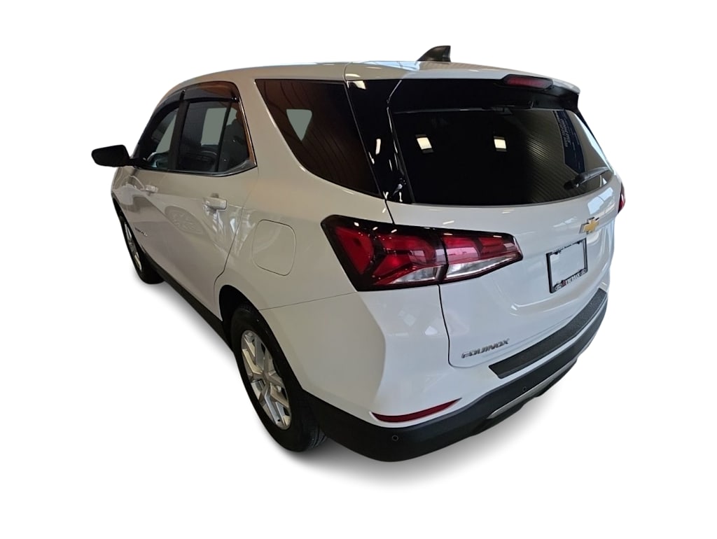 Thumbnail: 2022 Chevrolet Equinox - 21